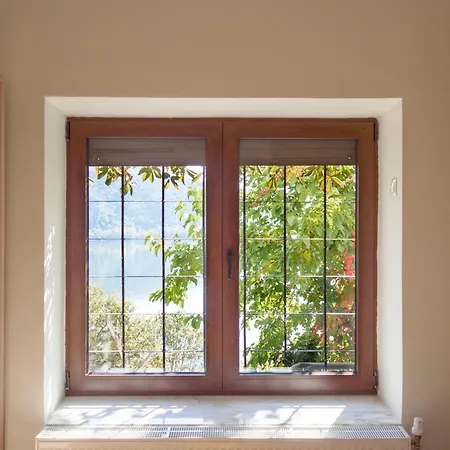 Beautiful House With Garden And Amazing View Appartamento