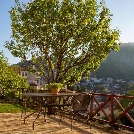 Beautiful House With Garden And Amazing View Appartamento *